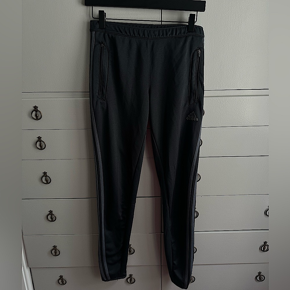 ADIDAS Essentials 3-Stripes Track Pants (Tapered)